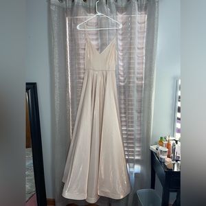 Windsor Prom dress Size medium